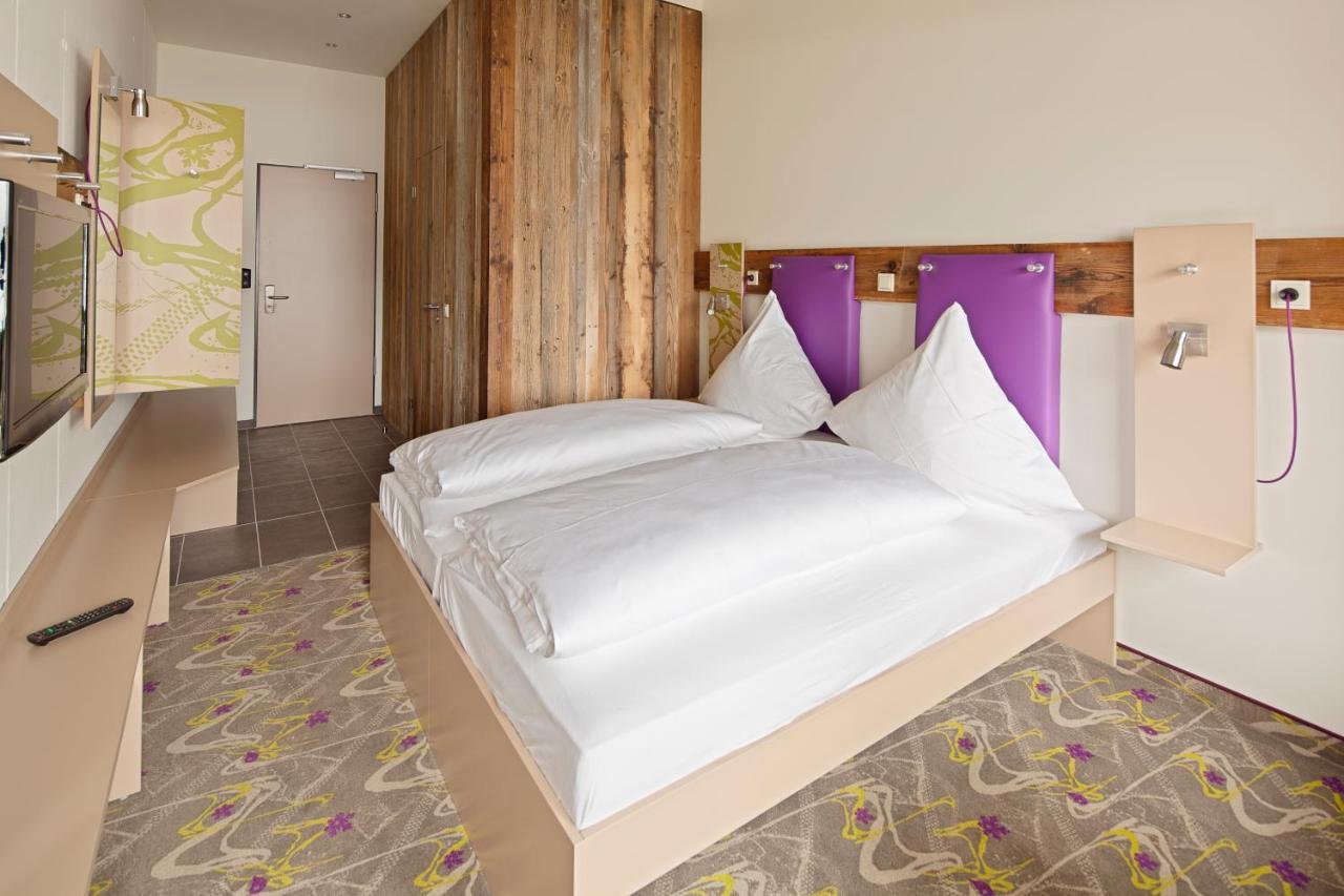 Explorer Neuschwanstein Hotel 3*