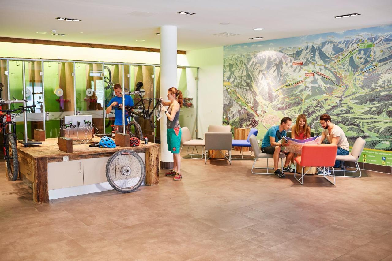 Explorer Neuschwanstein Hotel Nesselwang